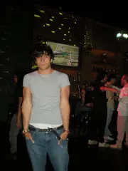 Max Bennett Kelly if he was hot